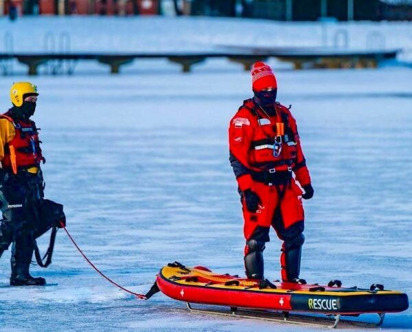 Pompowana deska lodowa / sanie lodowe - Rescue ICE - obrazek 4